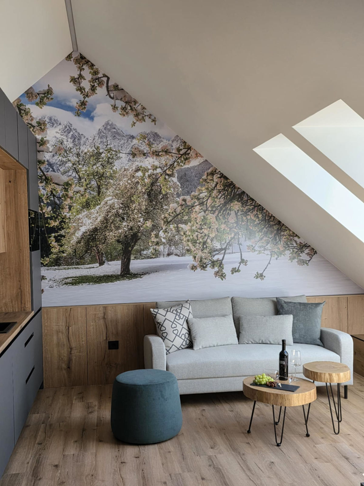 Lars dvosed z ležiščem. foto: Gora Resort LARS dvosed z ležiščem